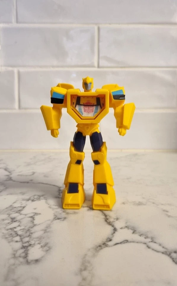 Transformers Bumblebee CYBERVERSE Adventures Bumblebee FIGURE McDonalds 2018 TOY - Image 2 of 2