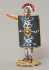 THOMAS GUNN ROMAN EMPIRE ROM040B 30TH LEGION CENTURION SALUTING BLACK SHIELD MIB
