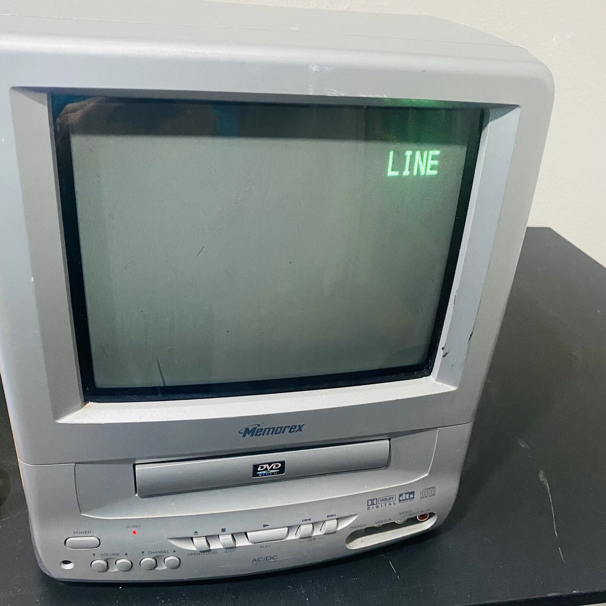 Memorex MVD2009CB Portable Retro Gaming CRT TV Read Description