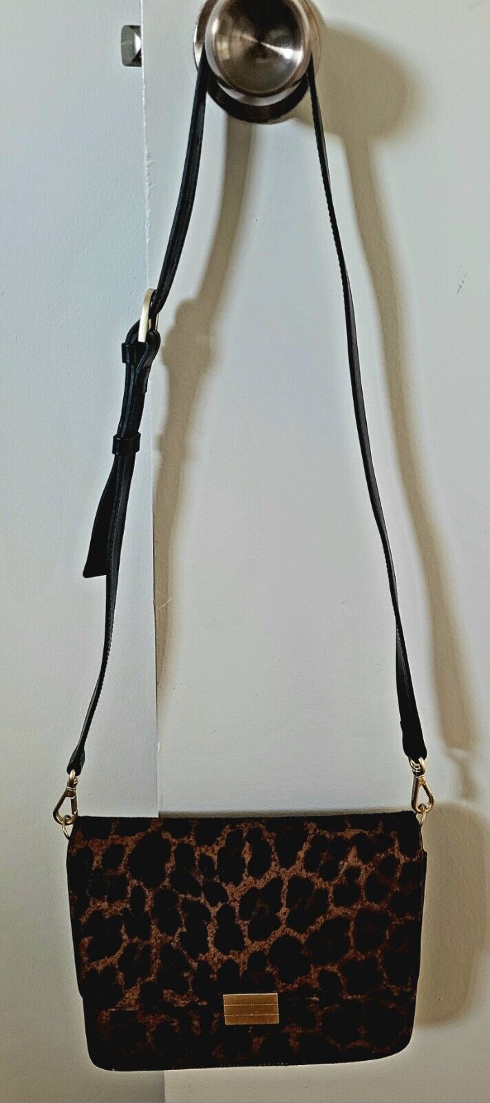 Picture 1 of 6