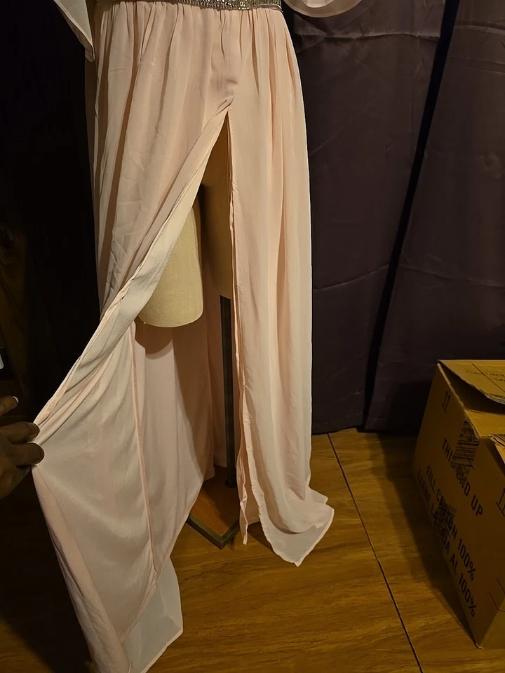 Soft Pink Formal Dress - Image 4 of 4