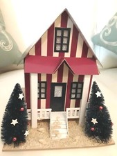 Pier 1 Prelit RED WHITE BLUE House 8.78x7.8x9.17 inch DECOR AMERICANA PATRIOTIC