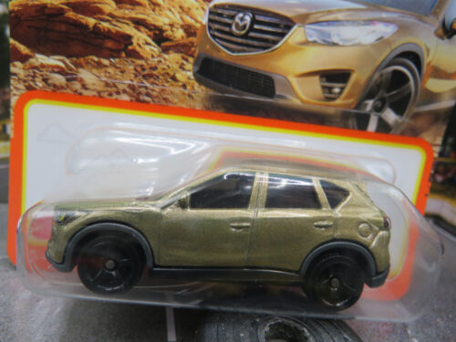 Matchbox 2023 - Mazda CX-5 - MBX Off Road - Picture 2 of 2