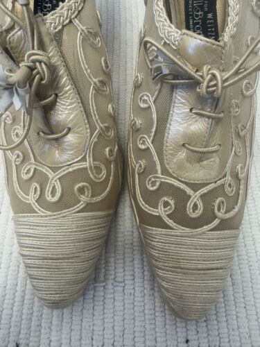 Stuart Weizmann Russel Bromley, Shoes, Size 5, Formal, Gold, Leather Mesh - Picture 5 of 10