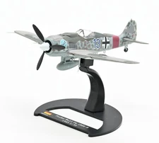 1:72 WWII German Focke-Wulf Fw 190A-8 1945 Aircraft Metal + Plastic Model New 
