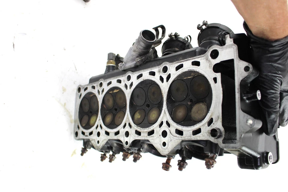 02-05 Kawasaki ZX12R ZX12 Ninja Cylinder Head 11008-0036 Foto 4 de 4