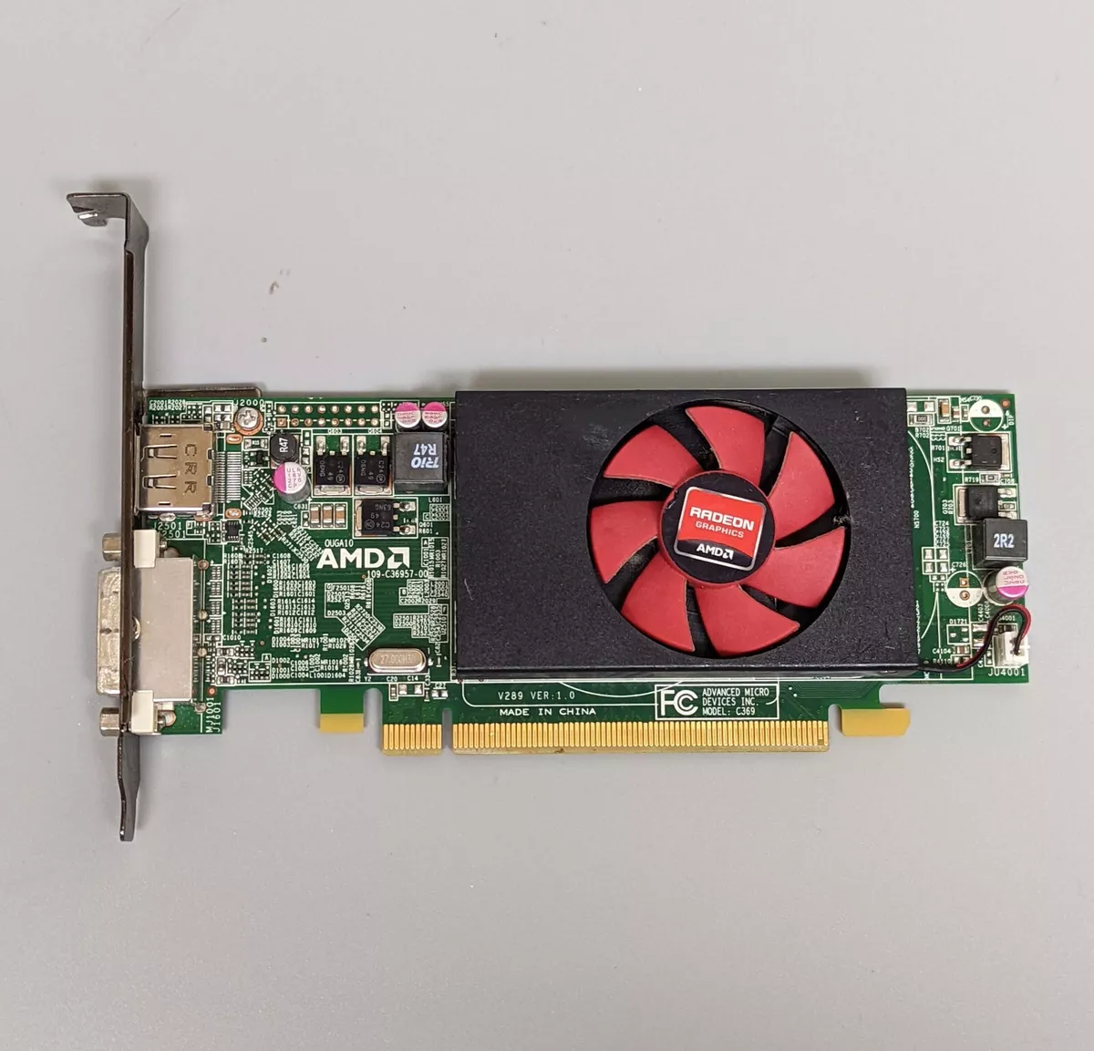 Amd low clearance profile graphics card