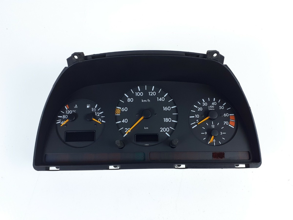 MERCEDES-BENZ VITO INSTRUMENTENCLUSTER BENZIN KM/H 0005423901  