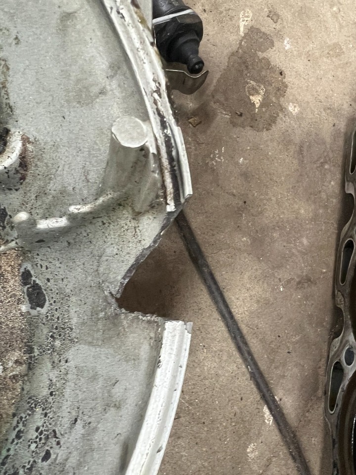 Honda Outboard 25hp Lower Engine Case 40101-ZV7-010ZAFRESHWATER | eBay