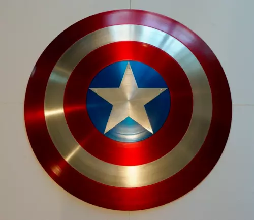 Capitán América Escudo Marvel Legends 75 aniversario Avengers aleación metal 1:1