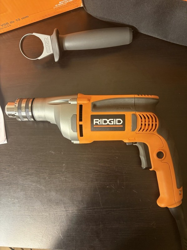 New RIDGID R7111 1/2" Corded Drill Heavy Duty 8A VSR With Case Manual