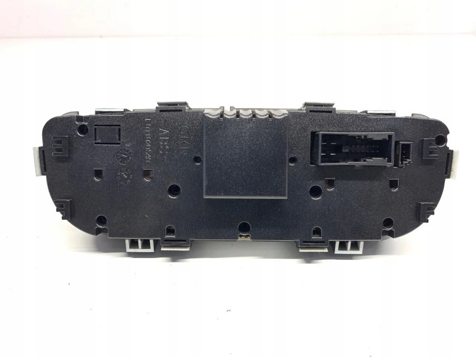 MERCEDES W203 C230 C320 MANUAL CLIMATE CONTROL HEATER AC UNIT - Image 3 of 4