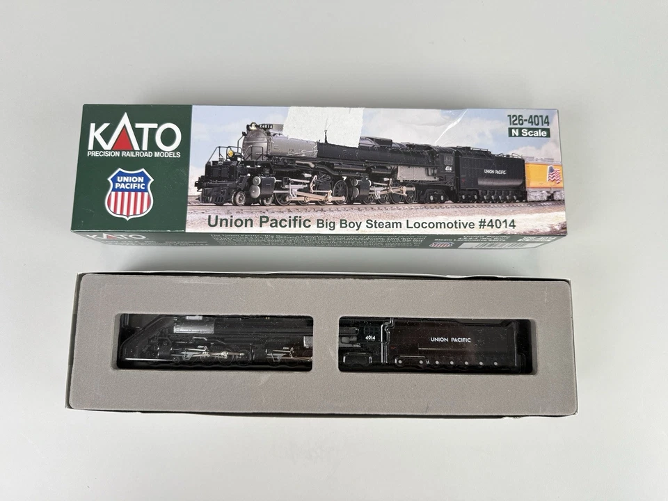Kato N Scale #126-4014 Union Pacific Big Boy Steam Locomotive 4014 - RUNNING - Image 2 of 4