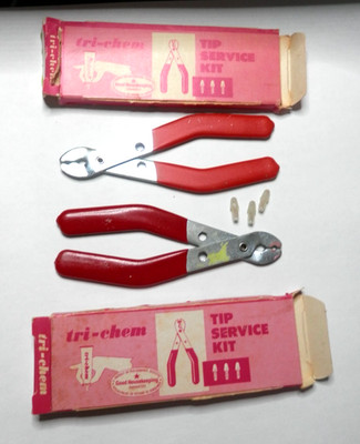 x2 Tri-Chem Paint Tip Service Kit   Vintage 1964 E-Z Flo Tool Repair Pliers