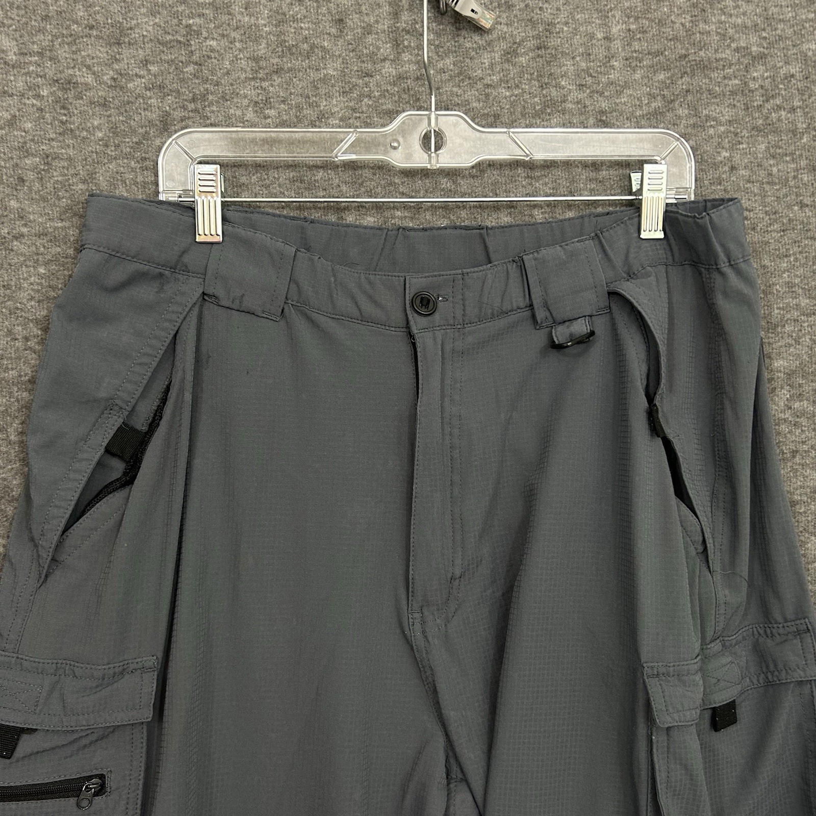 Venturing Uniform Switchback Convertible Cargo Pa… - image 2