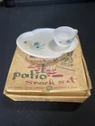Vintage MCM 1950s Federal Glass Patio Snack Set Atomic Flower 4 plates 4 cups