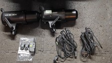 GODOX SK 300 x2 Flash Light