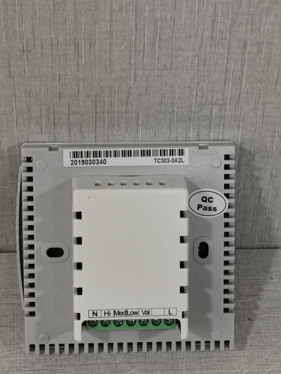 Perry Electric TB065 Immersion Thermostat (250V) New NFP