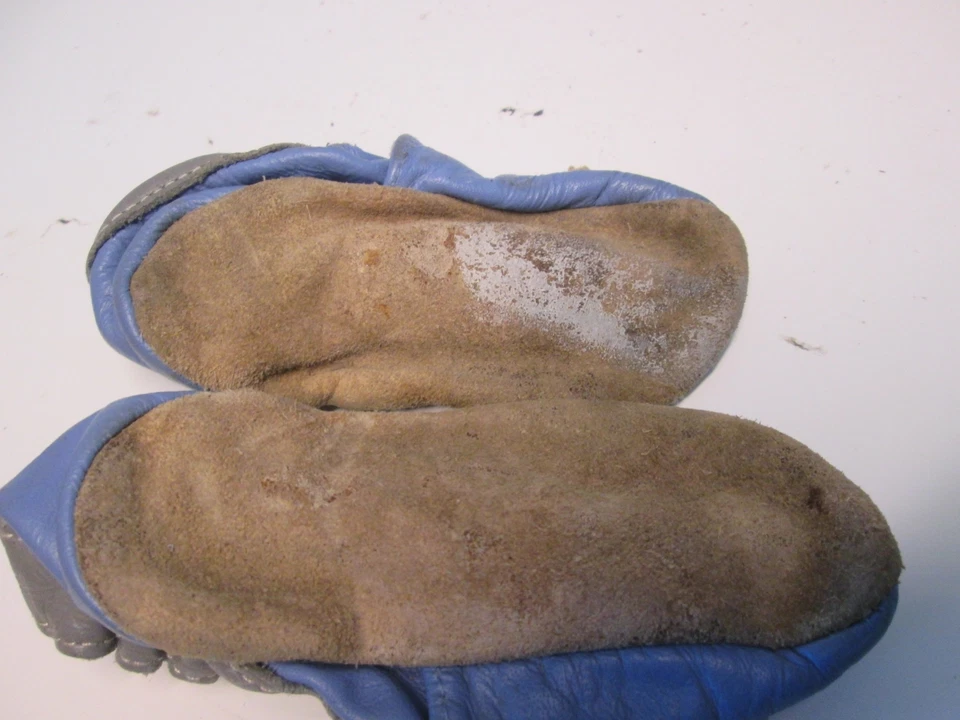 Zapatos Planos Robeez Bebé Talla 0-6 Meses Azul/Gris Pull On Floral Logo Cómodos Foto 2 de 4