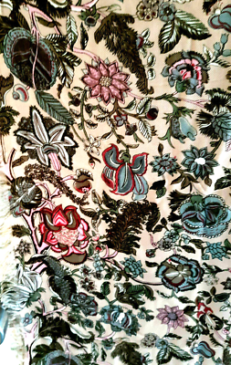 ALL THAT GLITTERS Gorgeous Rayon Scarf 43