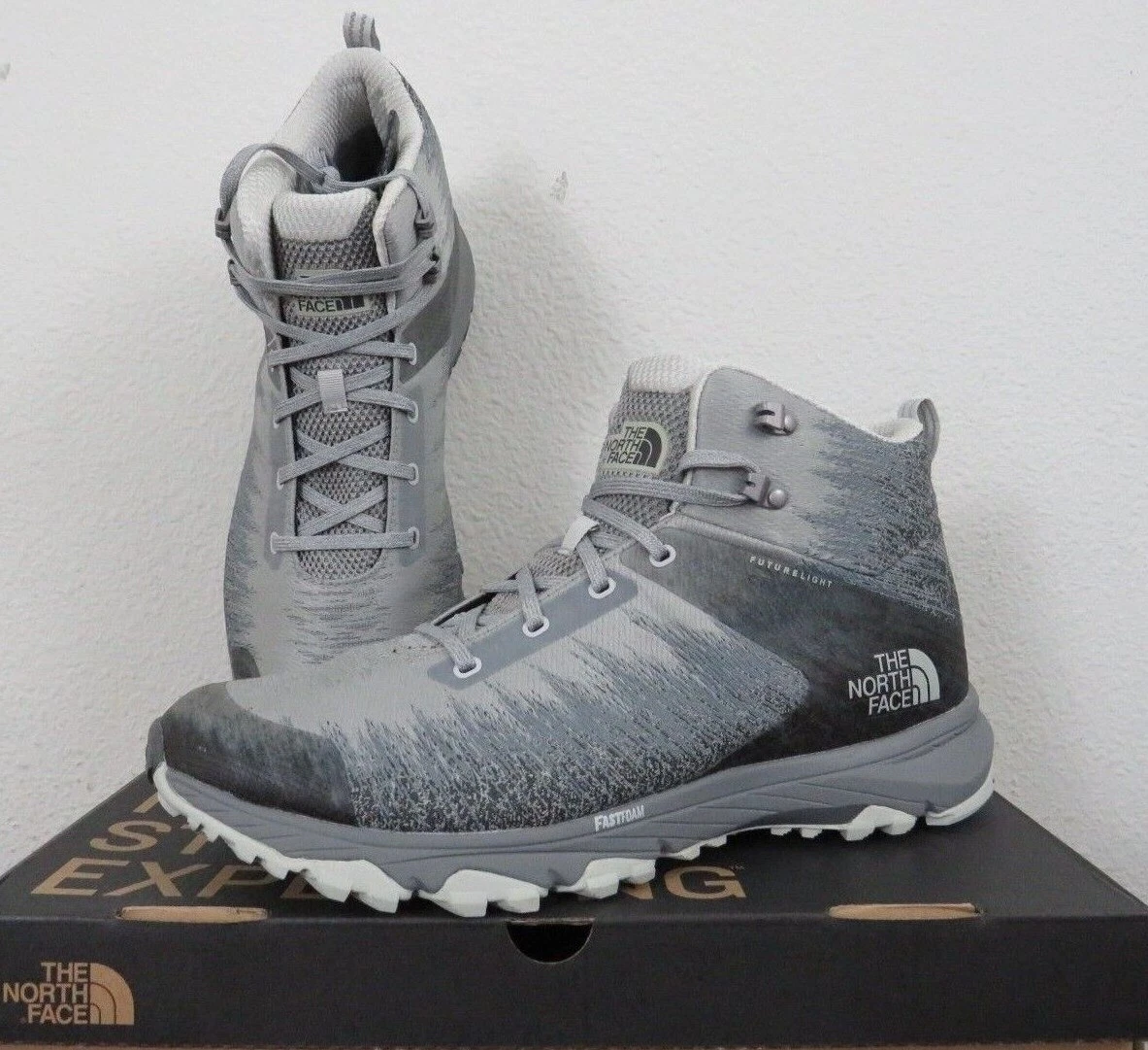 NIB Mens The North Face Ultra Fastpack IV Mid FUTURELIGHT Waterproof Boots Grey