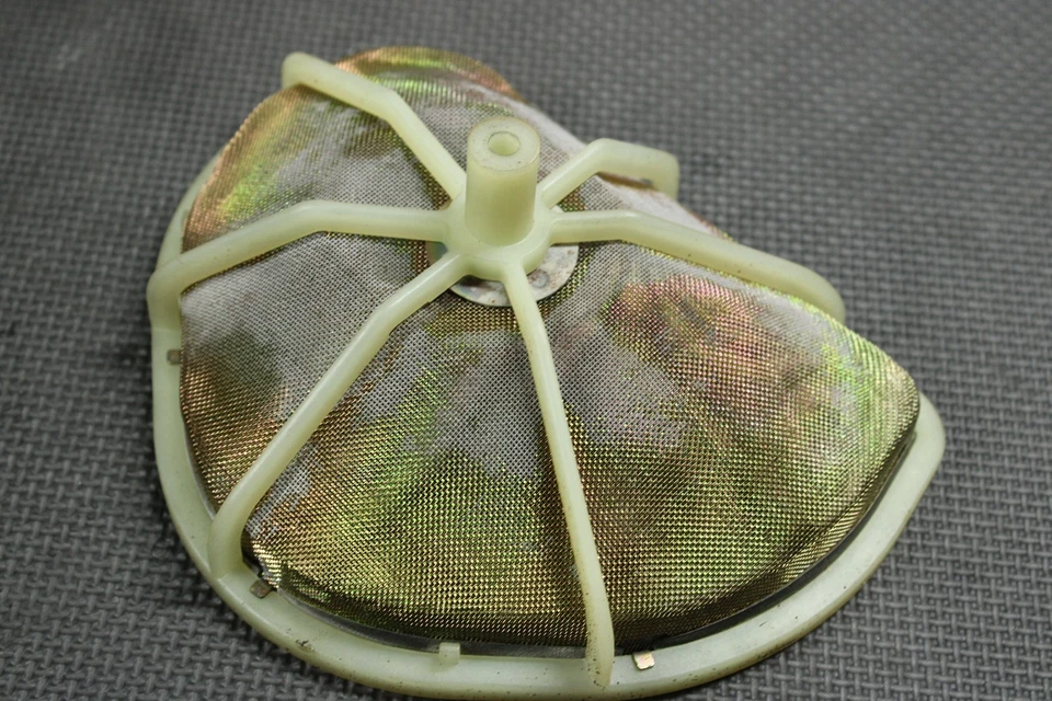 2004 HONDA CRF250R OEM AIRBOX INTAKE AIR CLEANER CASE 17250-KRN-000 - Image 3 of 4