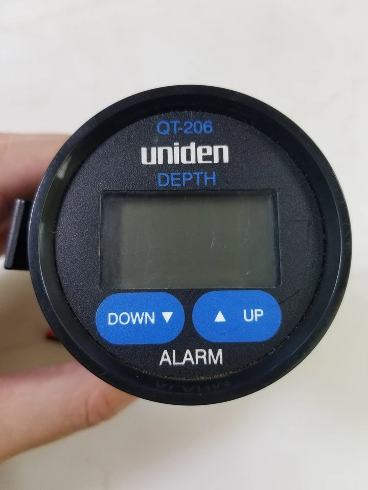 Uniden QT206 Depth Finder Gauge 2" Cutout - Image 2 of 3