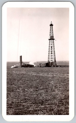 #ad Vtg Bamp;W Snapshot Tall Oil Derrick Drilling Rig Machinery In Rural Field Late $7.99