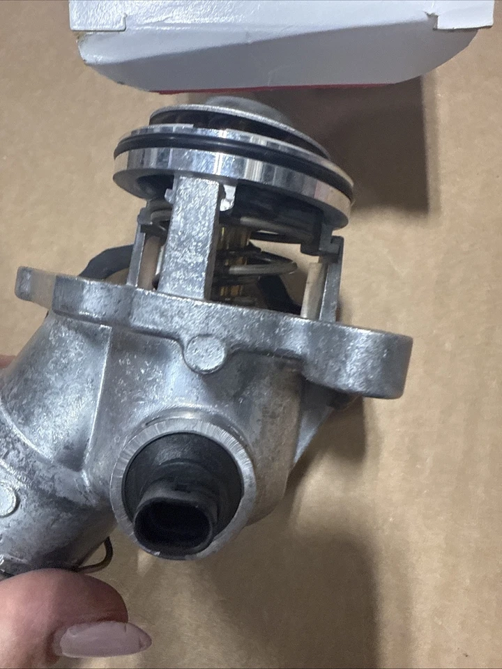 Motorad Engine Coolant Thermostat Housing Assembly for Mercedes-Benz 668-212 - Image 3 of 4