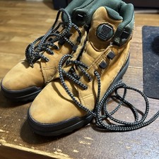 Vintage Reebok Suede Tan and Green Boots Women's Size 7.5 Us
