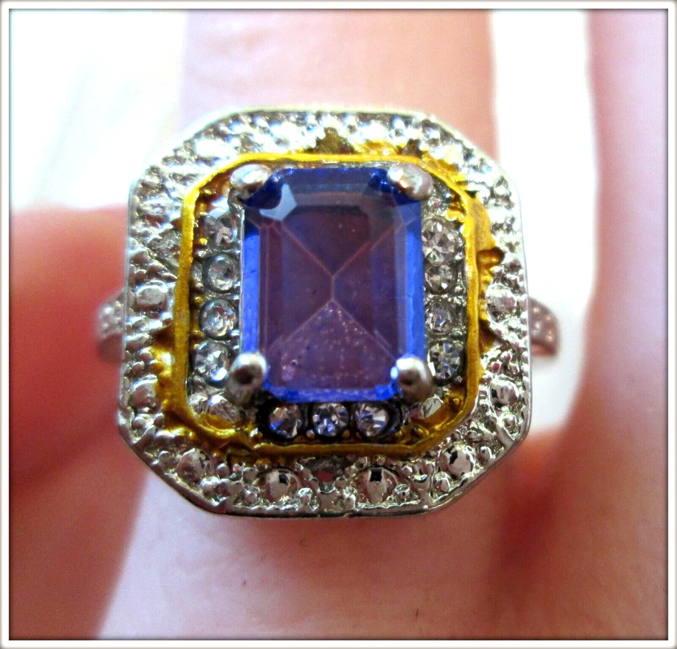 АЛЕКСАНДРИТ ДРАГОЦЕННЫЙ КАМЕНЬ ДАМ 18K ЗОЛОТО ЗАПОЛНЕННОЕ ЛАБОРАТОРИИ СОЗДАНО ПОТРЯСАЮЩЕЕ КОЛЬЦО РАЗМЕР 8 - Изображение 2 из 4