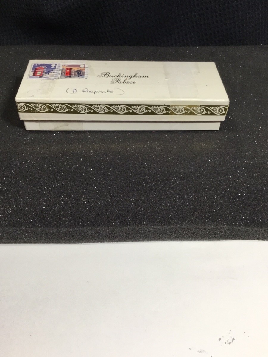 Buckingham Palace Royal Family Enamelled Pen W/Gold Plated Snake