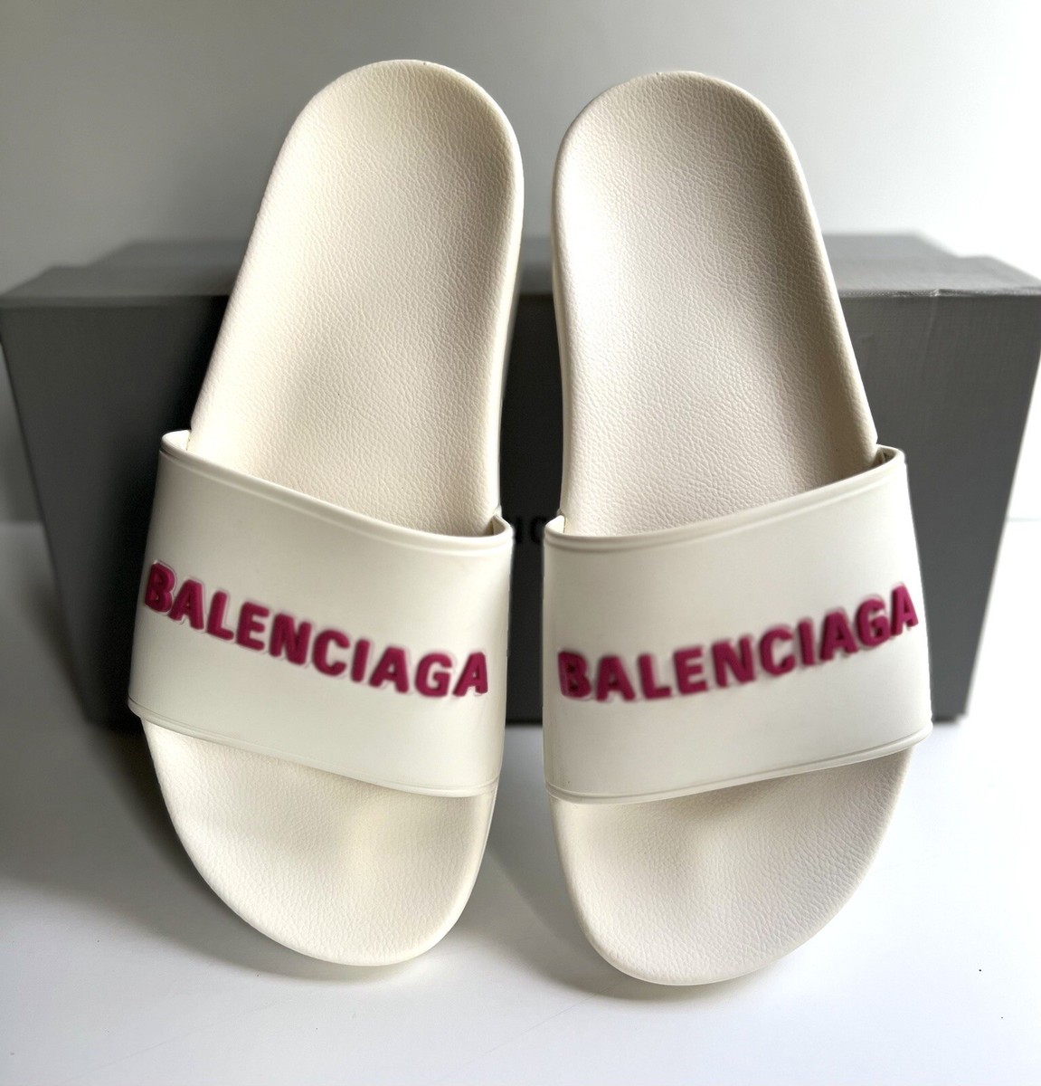 Balenciaga $395 Women's Smooth Logo Pool Slide Sandals White