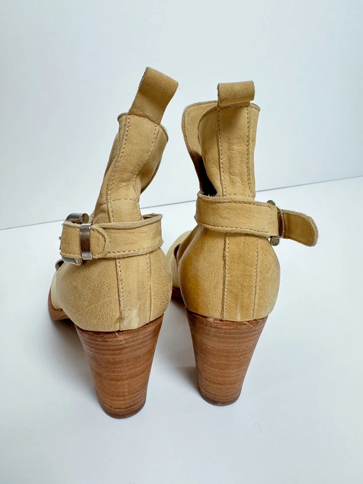 Laura Bellariva Leather Ankle Boots Womens 40 9.5 Buckle Stacked Heel Cowgirl - Image 3 of 4