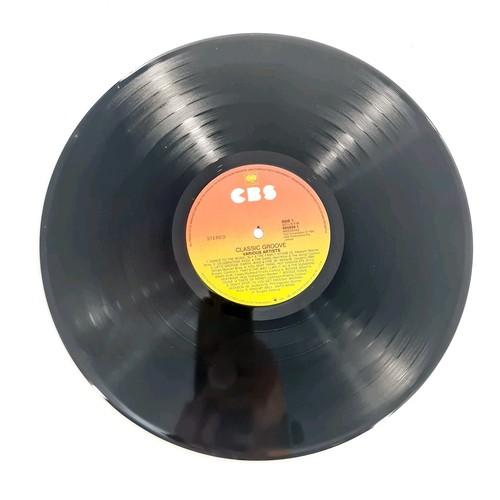 2x Groove Collection -- In The Groove & Classic Groove 12" Vinyl Record Lot - Picture 12 of 17