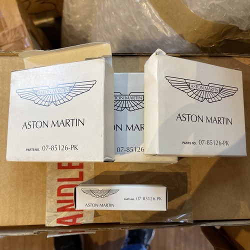 Aston Martin DB7 2000-2009 Spark plug P/N 4193158999 Photo - $59