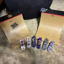 Tech Deck Ramp Set with 6 Fingerboards