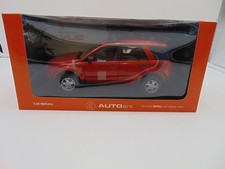 Diecast . 1/18 scale 2002 Saturn VUE by Gateway Global Auto Art