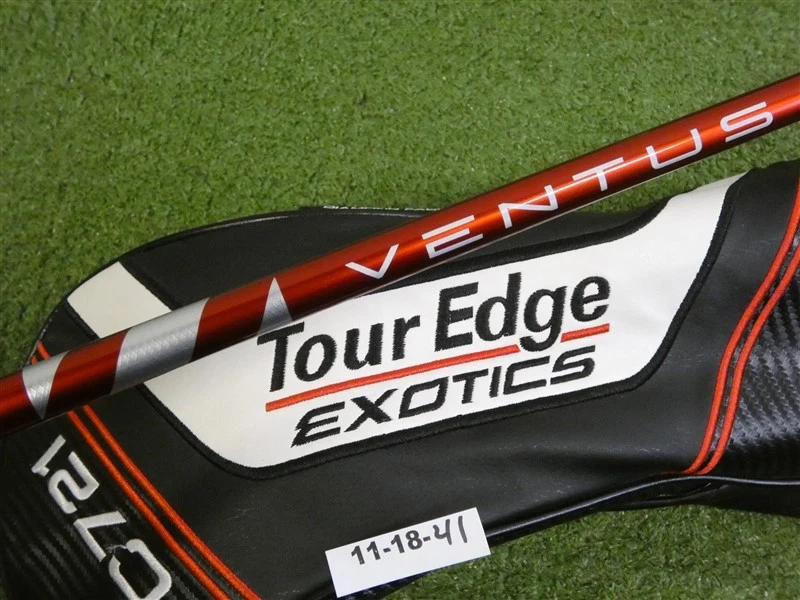Driver Ventus Tour Edge Exotics C721 10,5* Red Core 4T 5 regular grafito HC Mid Foto 4 de 4