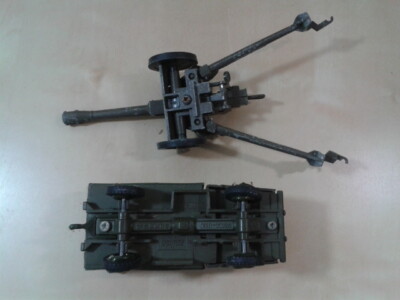 Le camion Simca Unic 4x4 Marmon militaire en miniature de Solido au 1/50e