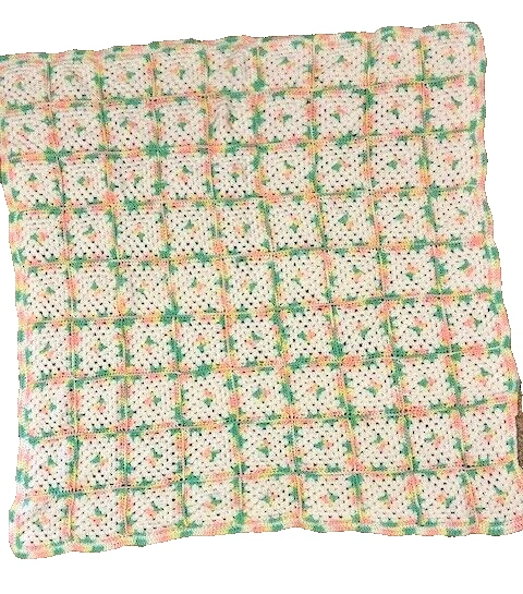 Cobertor de bebê quadrado feito à mão de crochê afegão verde amarelo rosa branco da vovó - Imagem 2 de 4
