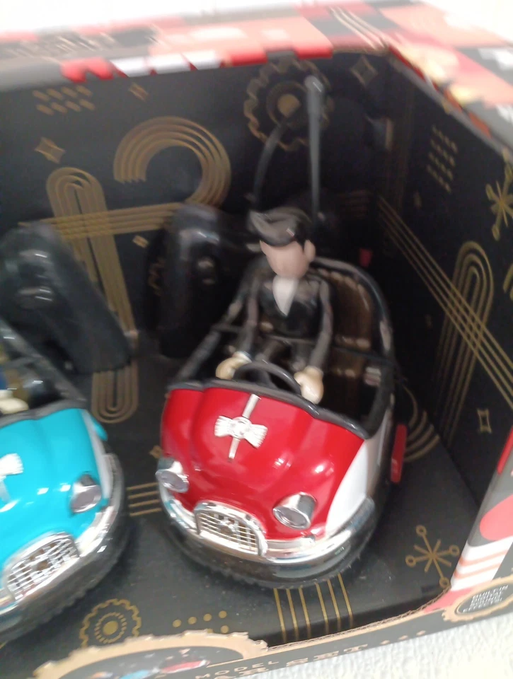 FAO Schwarz 2-Player Nostalgic Remote Control Toy Bumper Car Set - Image 3 of 4