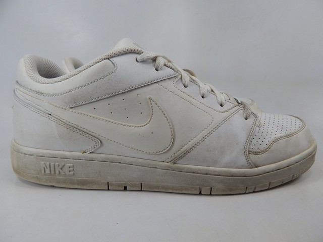 nike prestige iv low