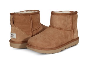 ugg classic mini big kid