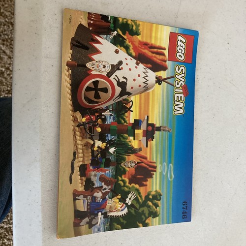 LEGO 6746 WESTERN INDIANS CHIEF'S TEPEE 100% Complete w/ Manual 1997, no Box - Picture 10 of 11