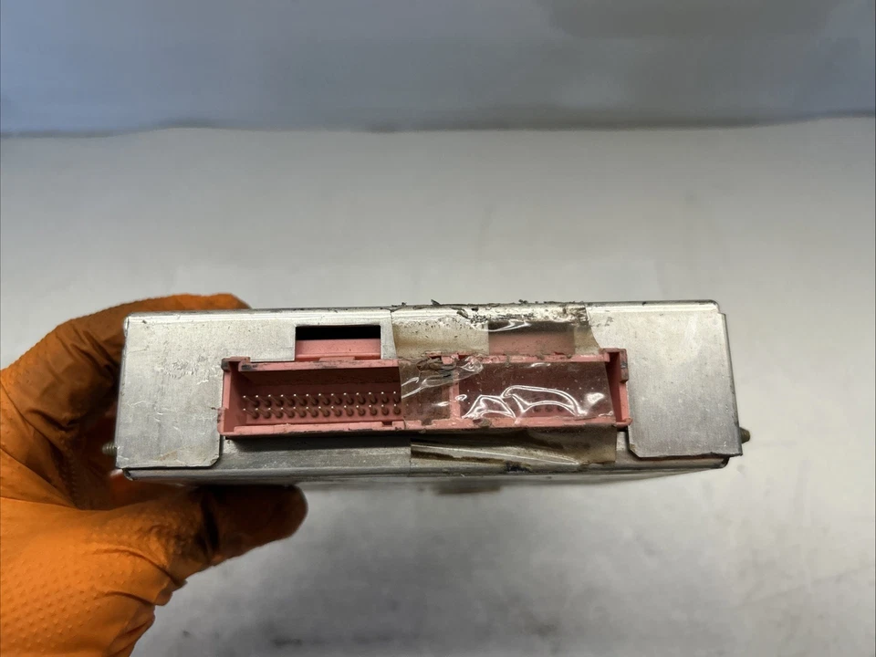 原始设备制造商身体中央控制模块 BCM CCM 1994 - 1996 凯迪拉克 Fleetwood 16197386 — 第 3/4 张图片