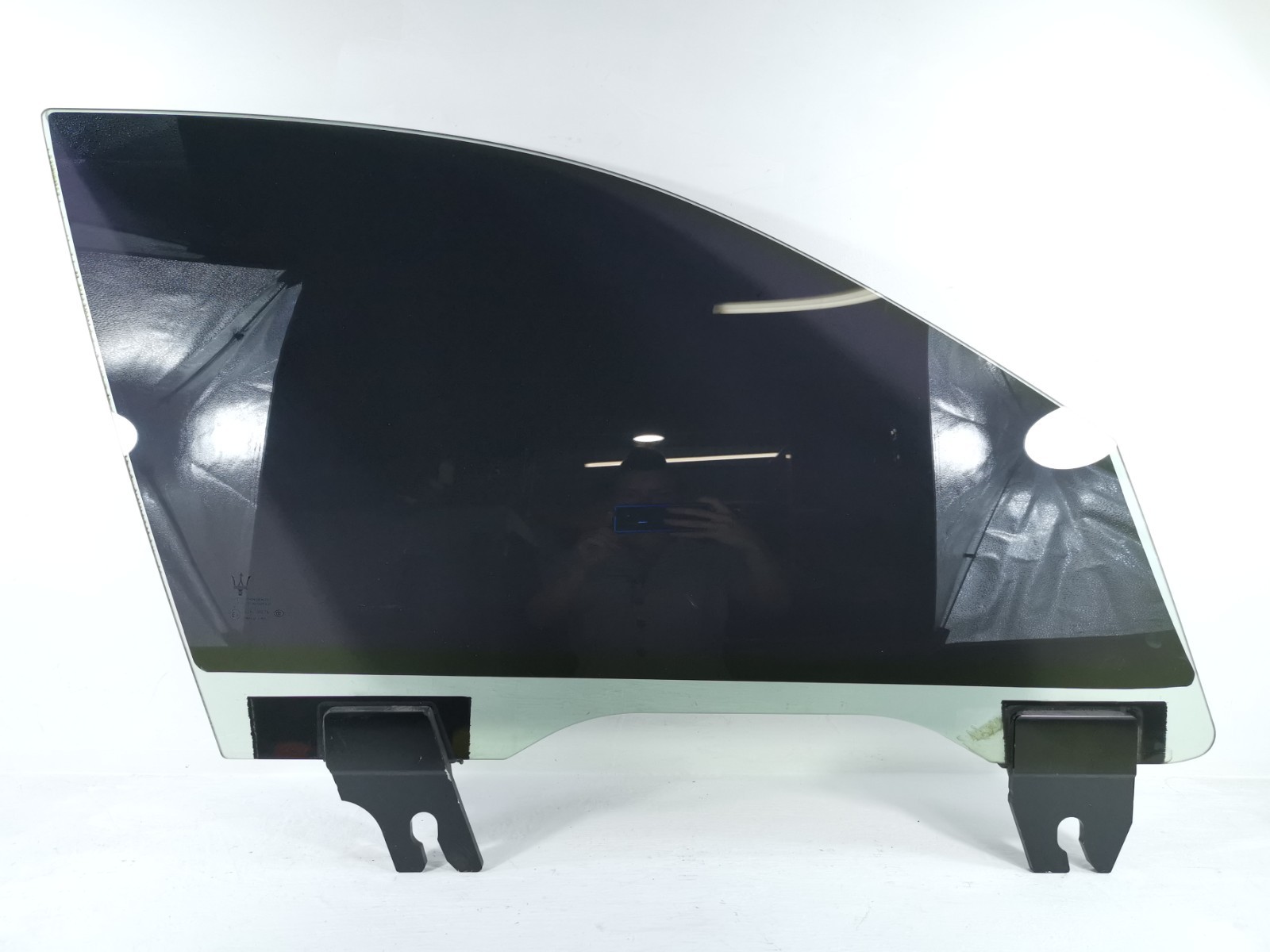 Maserati Levante 2018 AWD 3.0 L Front Right Door Window Glass Black Tinted OEM