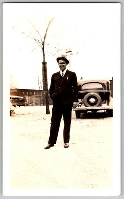 Vtg B&W Snapshot Dapper Man In Double Breasted Suit And Hat By 1930s Car 1935