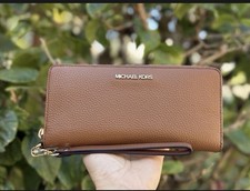 Michael Kors Jet Set Travel Large Continental Wallet Brown Luggage