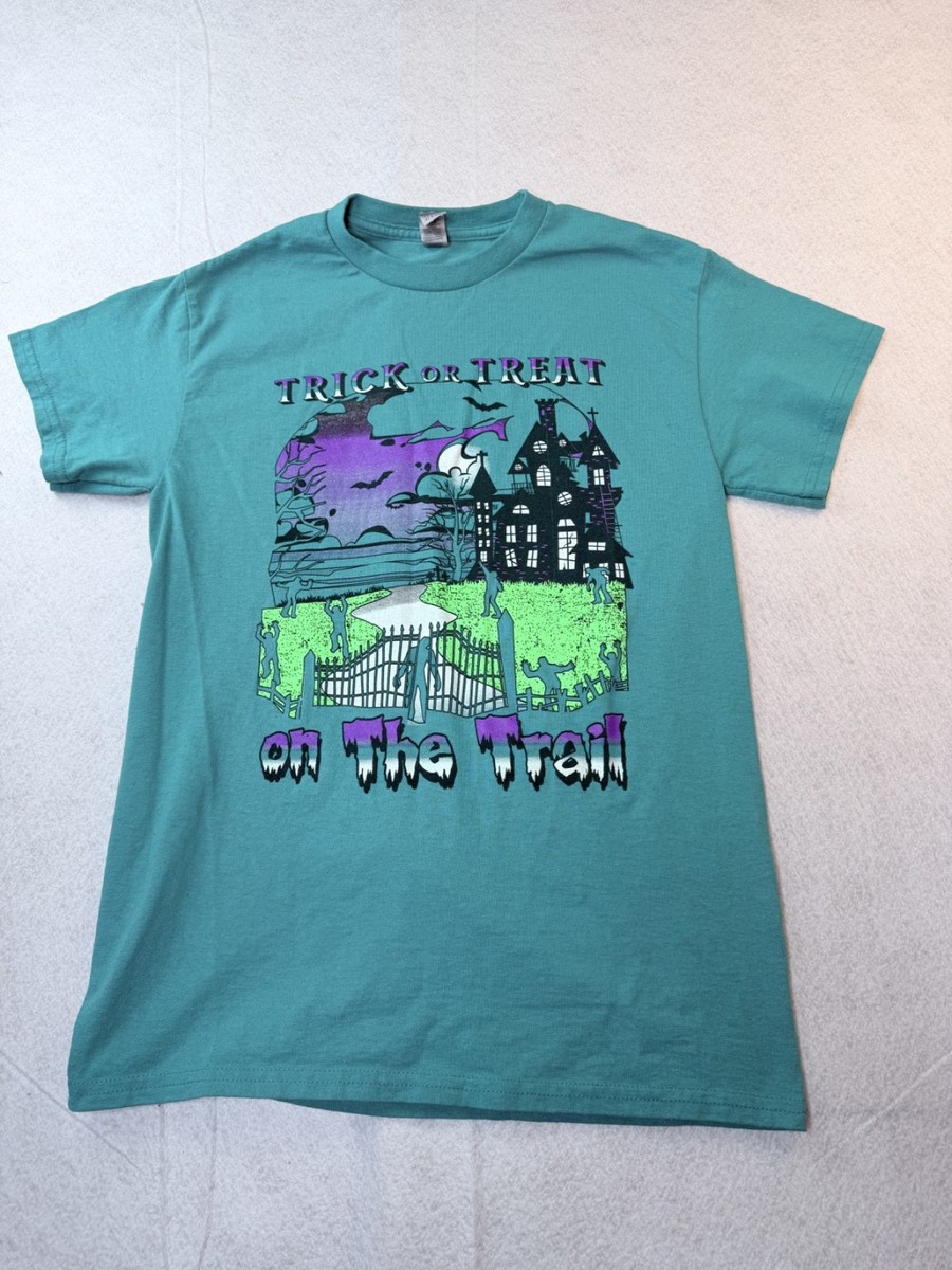 Vintage 90s Style Halloween Graphic Tee YMCA Haunted House Small 